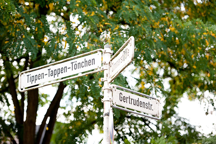 Straßenschild Tippen-Tappen-Tönchen in Wuppertal